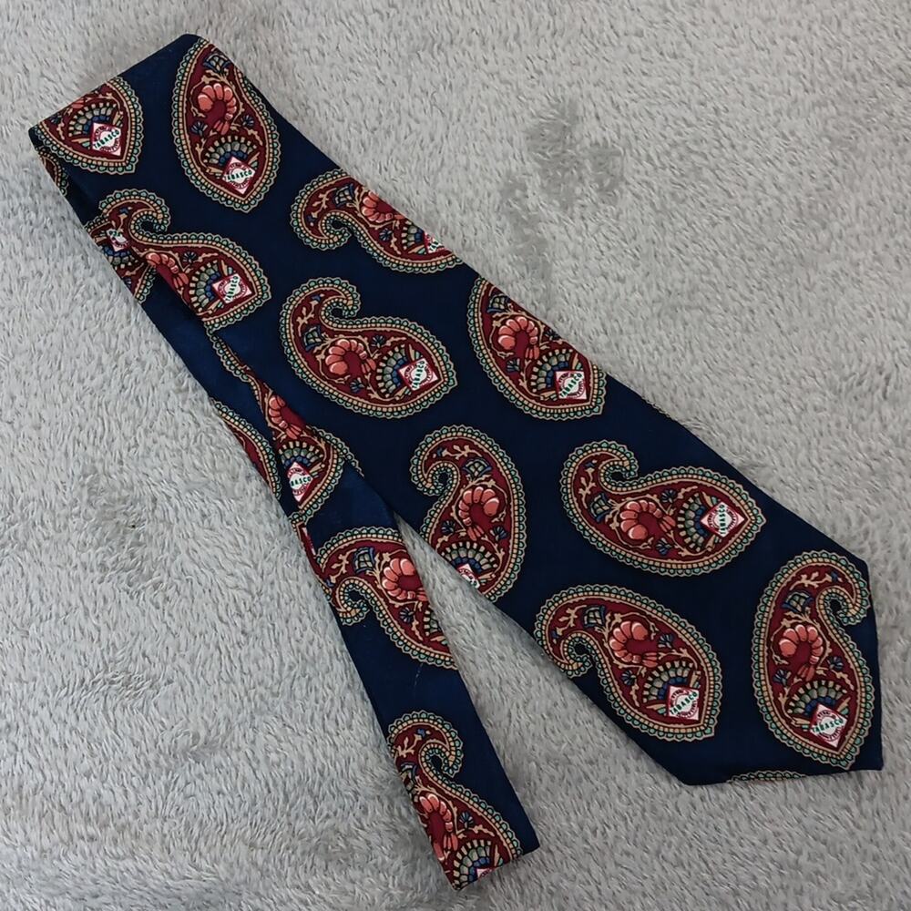 Vintage Tabasco Shrimp Paisley 100% Silk Necktie Made in USA